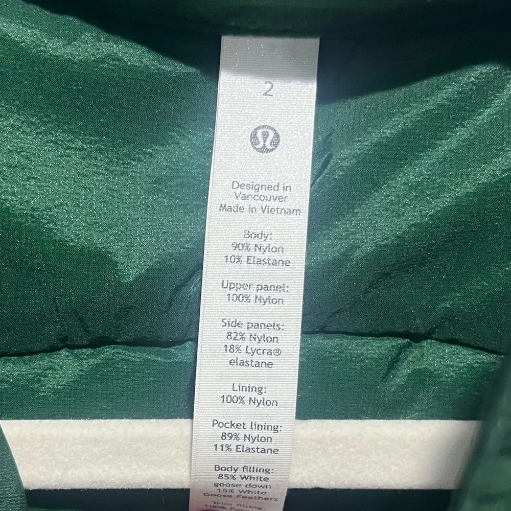 Lululemon Athletica Down For It All Everglade Green Vest Size 2 - Picture 2 of 14
